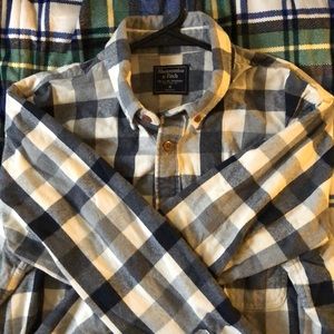 Men’s dress shirt